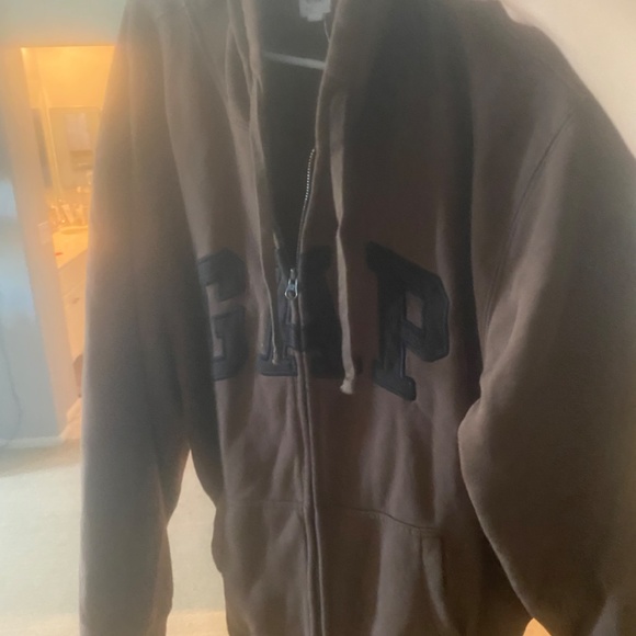 mens GAP sweater fits like xl - Picture 2 of 3